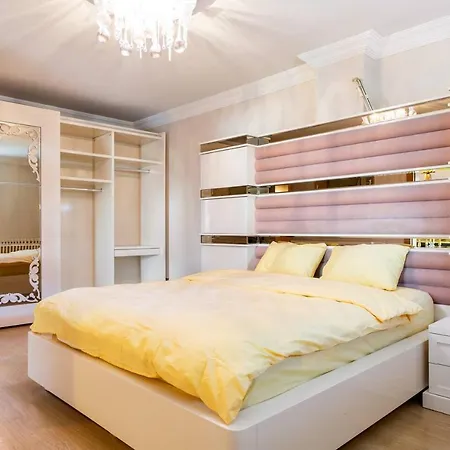Prime Spot: Massive Apartment Istanbul